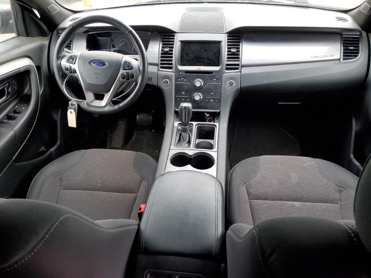 1FAHP2E86JG135264 FORD TAURUS 2018