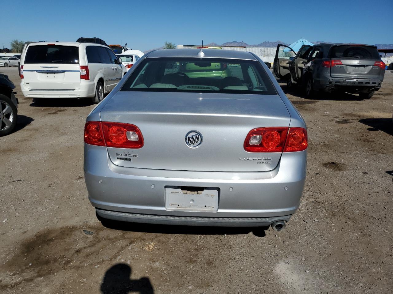 1G4HC5EM2BU139220 2011 Buick Lucerne Cxl