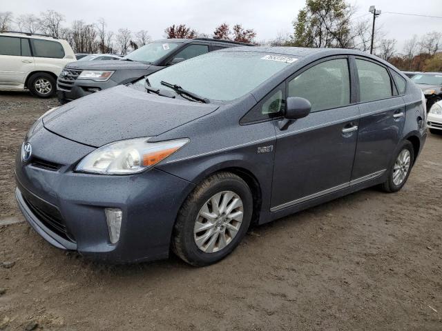 2014 Toyota Prius Plug-In 