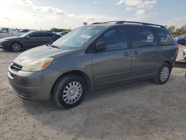 2004 Toyota Sienna CE