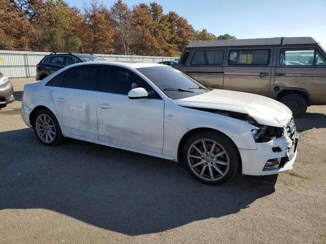 2016 AUDI A4 PREMIUM S-LINE WAUBFAFL8GN017542