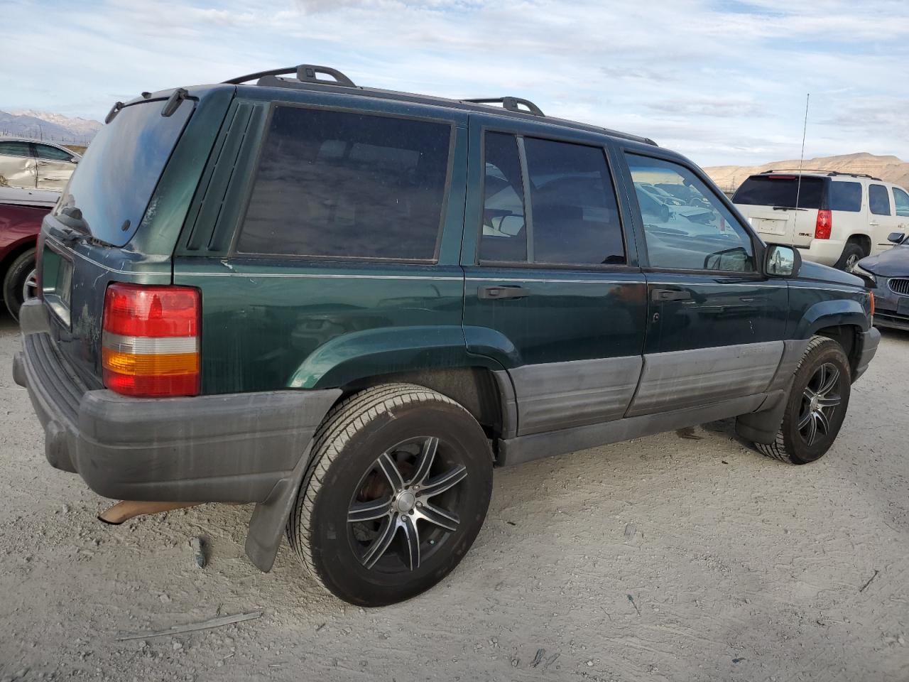 1j4fx58s5vc705093 1J4FX58S5VC705093 1997 Jeep Grand Cherokee Laredo