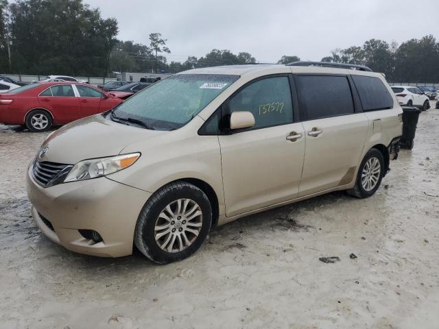 2014 Toyota Sienna XLE