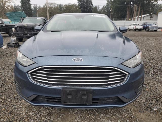 3FA6P0LU8KR104653 Ford FUSION SE
