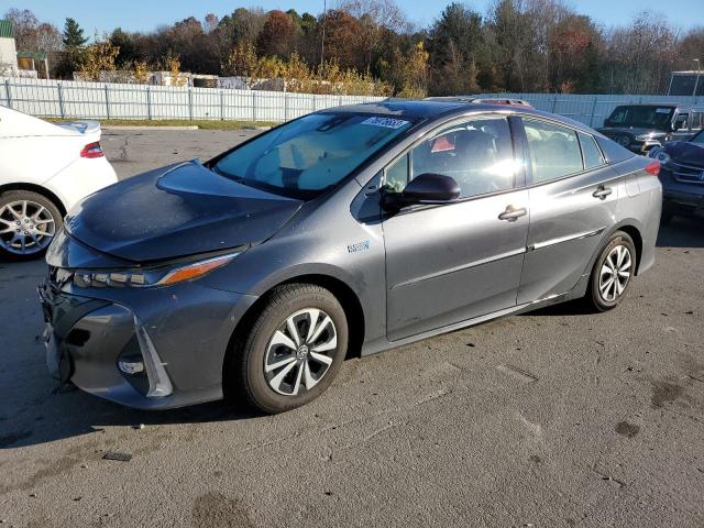 2017 Toyota Prius Prime 