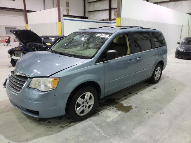 2010 Chrysler Town & Country LX