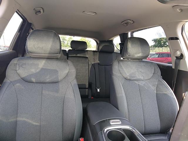 5NMS1DAJ3PH485815 Hyundai Santa Fe Se