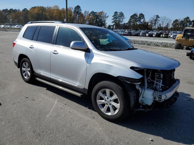 VIN 5TDZA3EH4DS039679 2013 Toyota Highlander, Base no.4