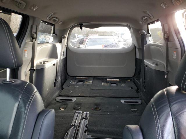 2016 TOYOTA SIENNA SE 5TDXK3DC8GS748758