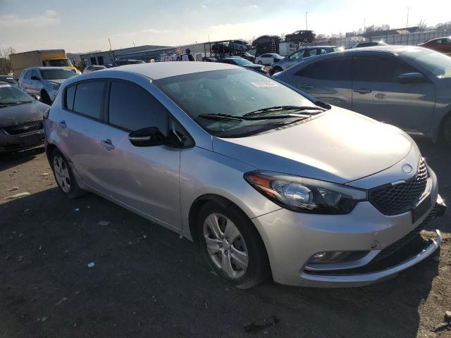 KNAFK5A87G5590939 | 2016 KIA FORTE LX