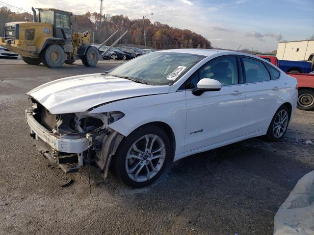 3FA6P0LU5HR222667 2017 FORD FUSION, photo no. 1