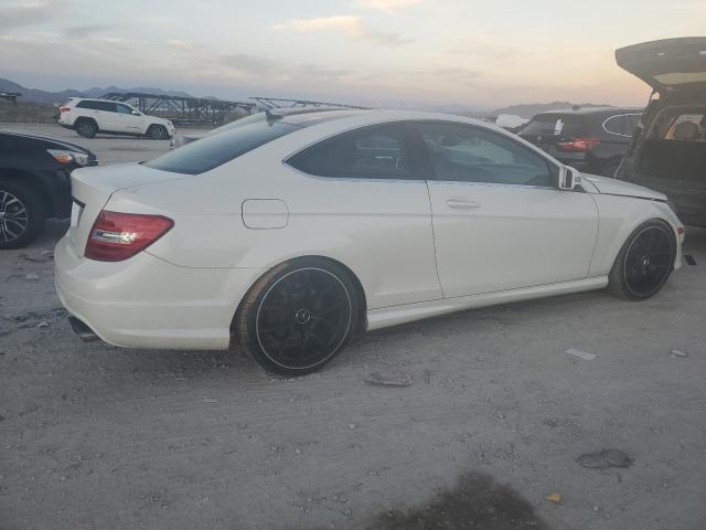 WDDGJ4HB6EG258259 | 2014 MERCEDES-BENZ C 250