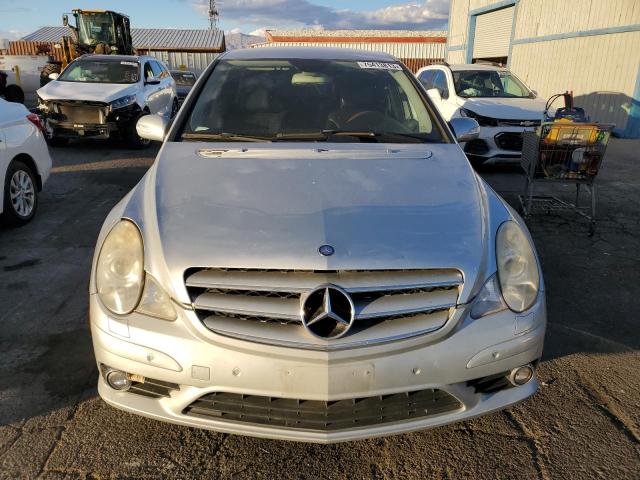 2007 Mercedes-Benz R 500 VIN: 4JGCB75E17A043069 Lot: 75413813