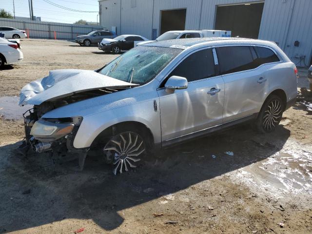 2010 Lincoln MKT 