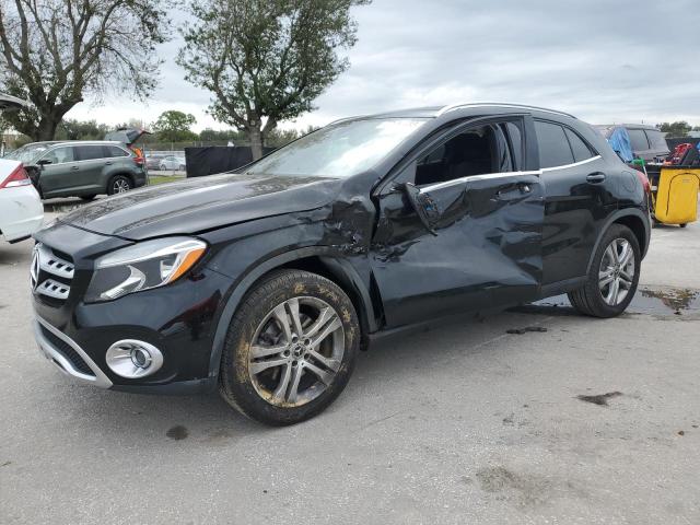 VIN WDCTG4GB8JJ489230 2018 Mercedes-Benz GLA-Class,... no.1