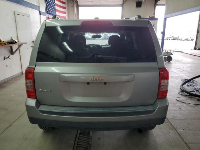 1C4NJRBB8FD381572 Jeep Patriot Sport