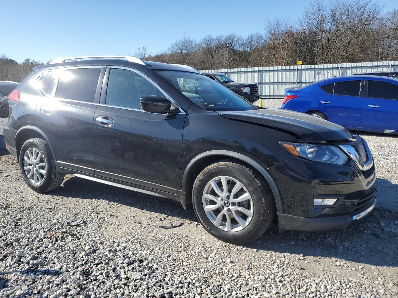 KNMAT2MT2HP611100 NISSAN ROGUE 2017