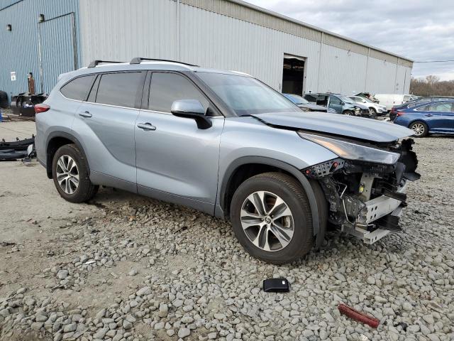 VIN 5TDHZRBH8NS192059 2022 Toyota Highlander, Xle no.4