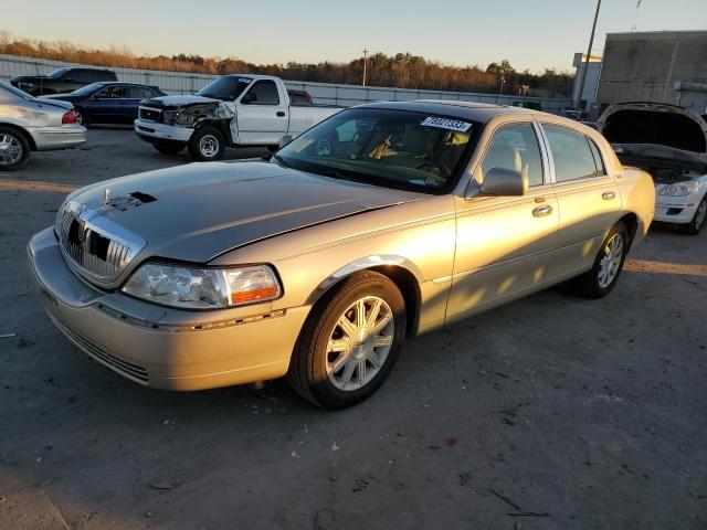 2009 Lincoln Town Car Signature Limited