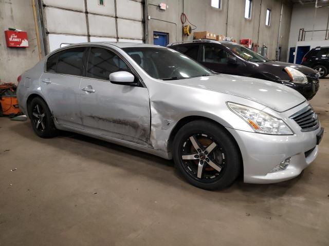  INFINITI G37 2013 Сріблястий