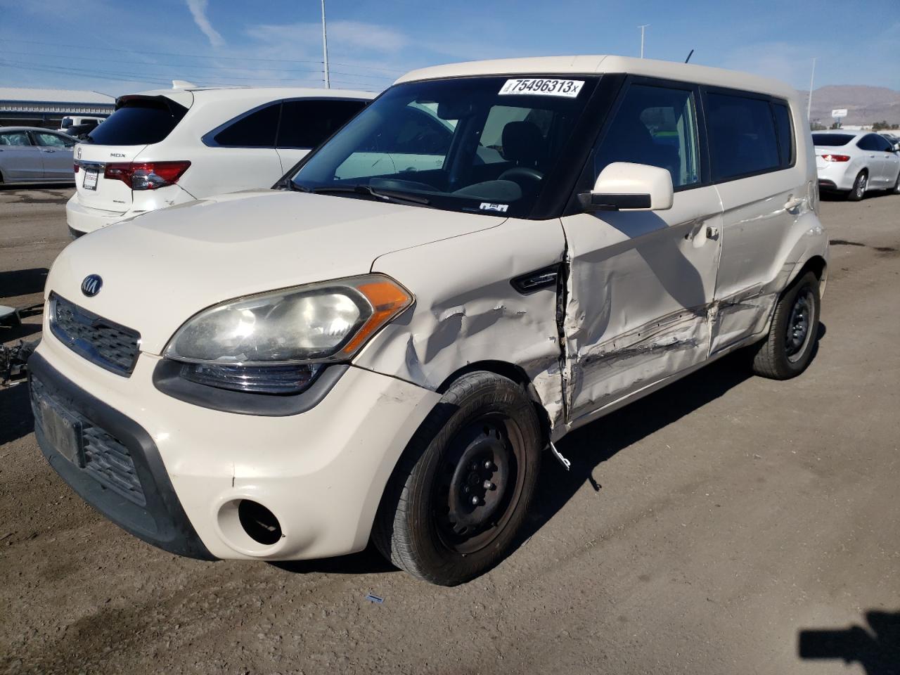 2013 Kia Soul vin: KNDJT2A59D7775170