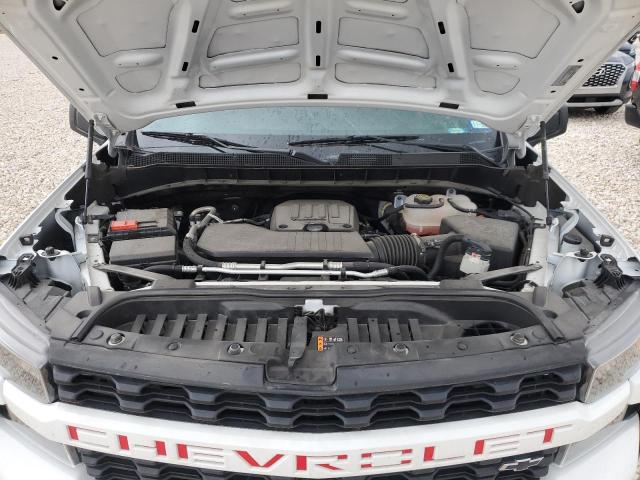 2022 Chevrolet Silverado - Image 11