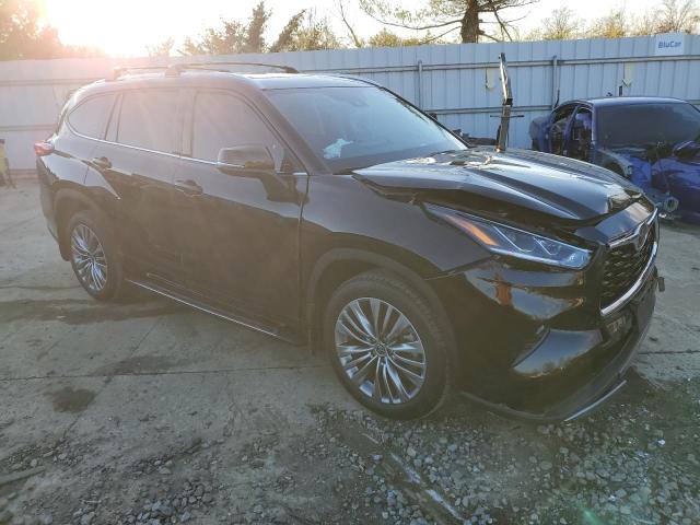 VIN 5TDFZRBH3NS239375 2022 Toyota Highlander, Platinum no.4