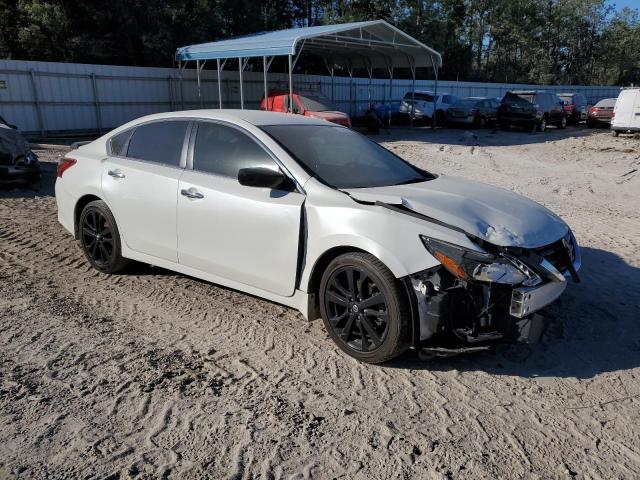 1N4AL3AP2HC197973 Nissan ALTIMA 2.5