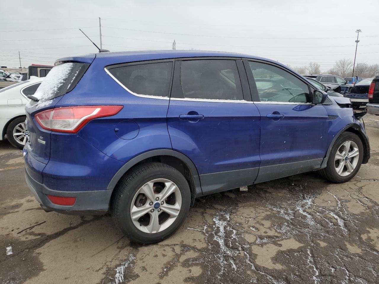 Lot #3034928567 2015 FORD ESCAPE SE