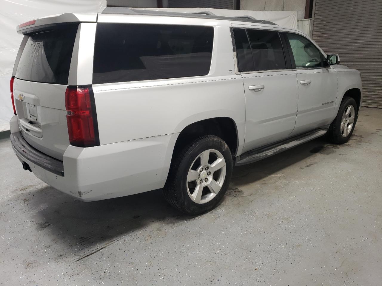 2015 Chevrolet Suburban K1500 Lt vin: 1GNSKJKC6FR300864