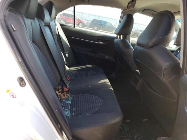 2018 TOYOTA CAMARY SE 4T1B11HK2JU084121