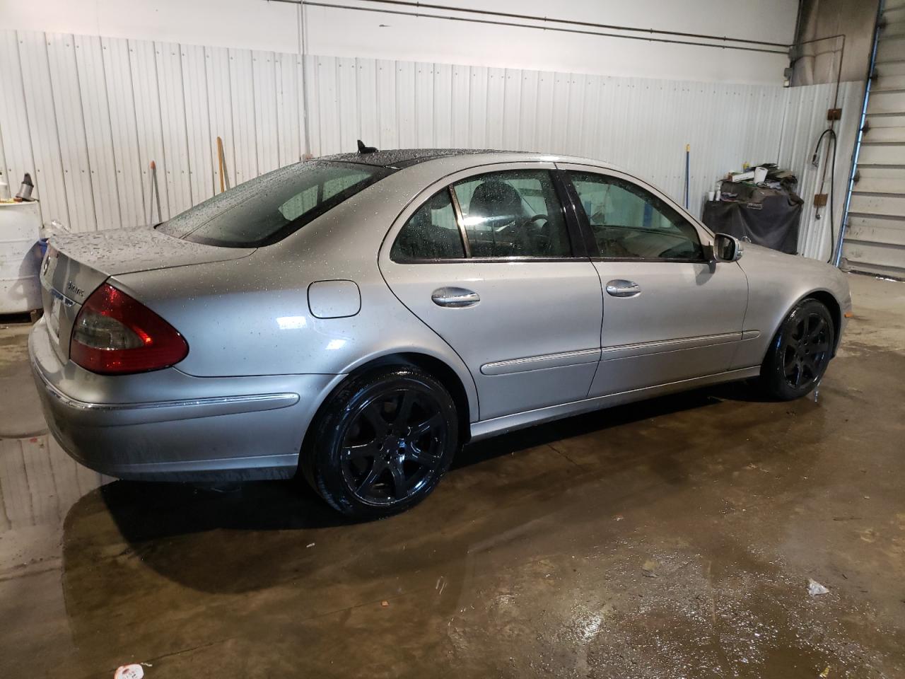 WDBUF87X18B354853 2008 Mercedes-Benz E 350 4Matic