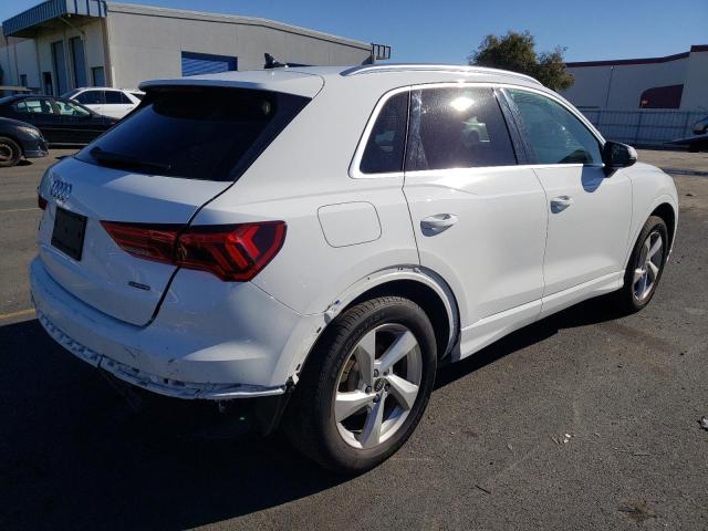 WA1AUCF36M1090874 Audi Q3 PREMIUM 3