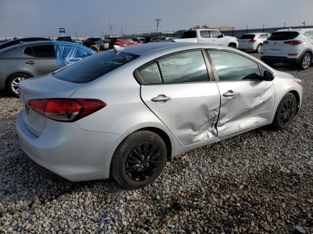 3KPFK4A70JE265615 | 2018 KIA FORTE LX