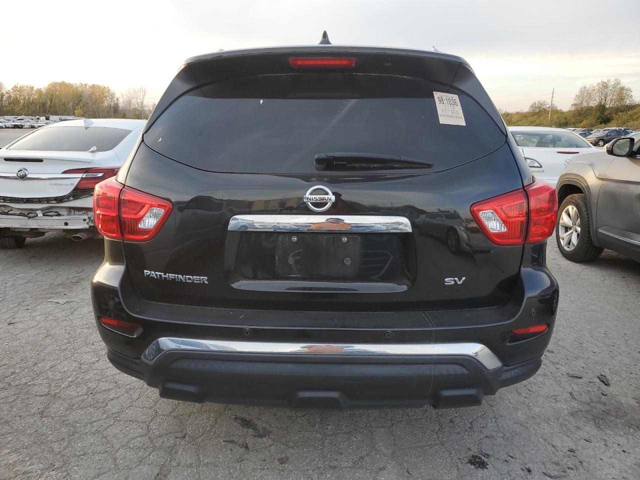 2019 Nissan Pathfinder S vin: 5N1DR2MN6KC626111