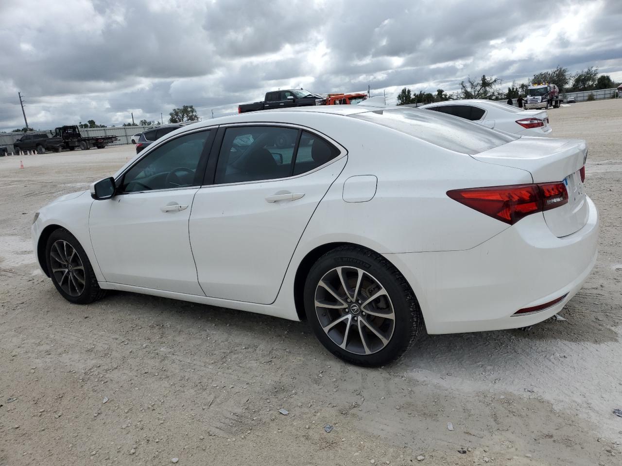 2015 Acura Tlx Tech vin: 19UUB3F52FA001445