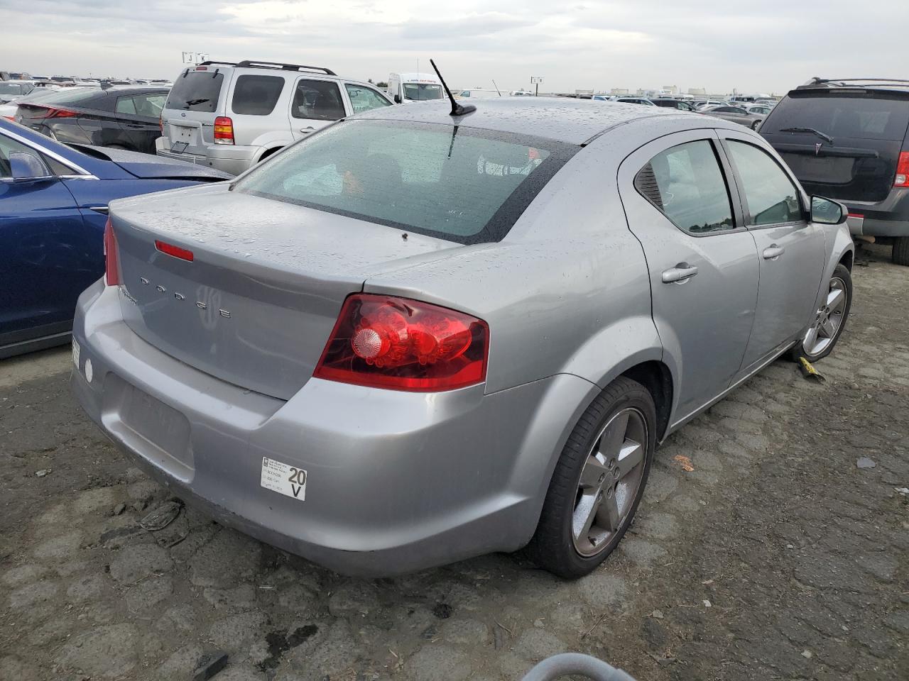 2013 Dodge Avenger Se vin: 1C3CDZAB5DN572863