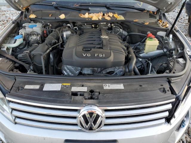 WVGEF9BP8GD010504 | 2016 Volkswagen touareg sport