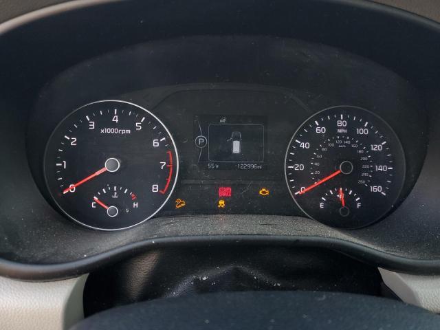 KNDPMCAC6H7038462 KIA Sportage Lx