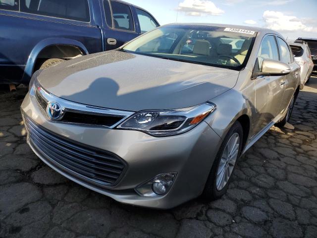 2014 Toyota Avalon Hybrid 