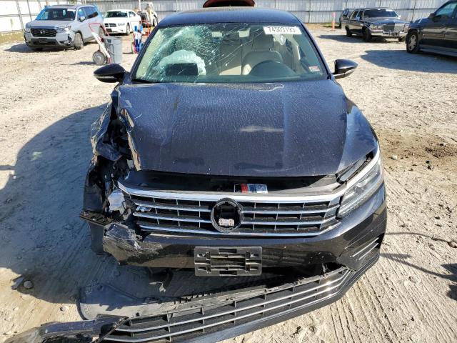 1VWAA7A39JC017976 2018 VOLKSWAGEN PASSAT-4