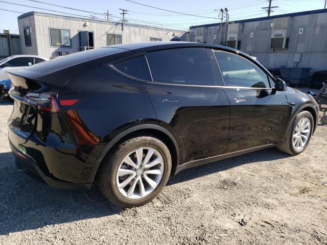 7SAYGDEE6PA051864 Tesla Model Y  3