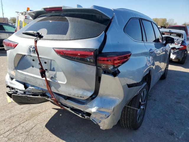 VIN 5TDGZRBH9NS596919 2022 Toyota Highlander, Xle no.3