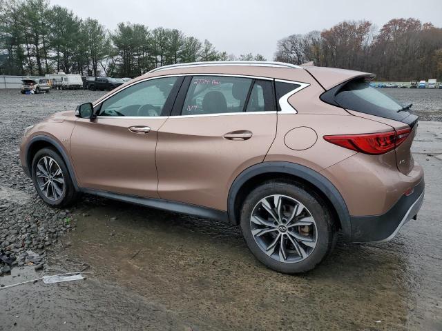 SJKCH5CR2JA057712 2018 Infiniti Qx30 Base