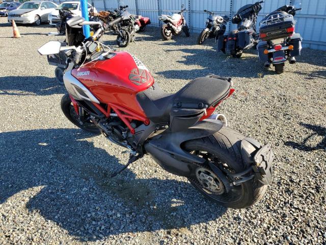 2011 DUCATI DIAVEL ZDM13BLW3BB003980