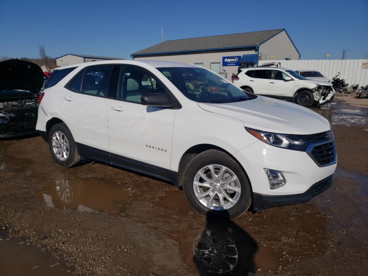 VIN: 3GNAXHEV2KS645741 2019 CHEVROLET EQUINOX