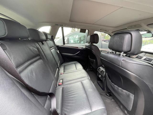 VIN: 5UXZV4C50BL408909 Auction: COPART Lot: 77256163 Location: FL - TAMPA SOUTH 5UXZV4C50BL408909 BMW X5 2011 SILVER Photo 6