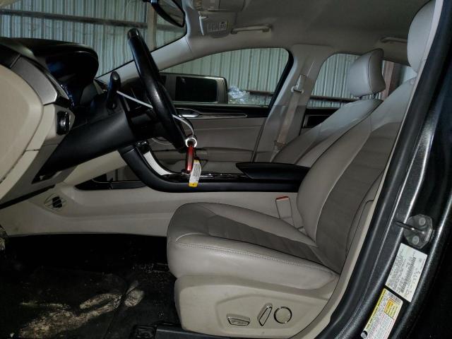 3FA6P0HD9HR351519 Ford FUSION SE