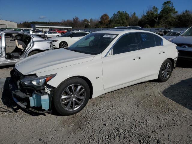 2017 INFINITI Q50 Premium