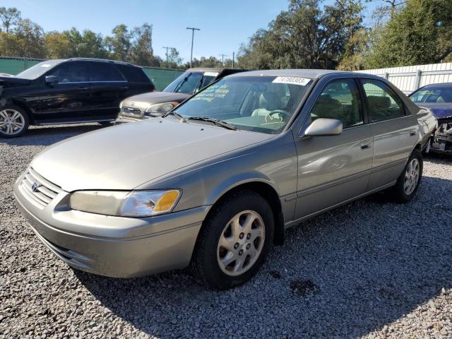 1999 Toyota Camry LE